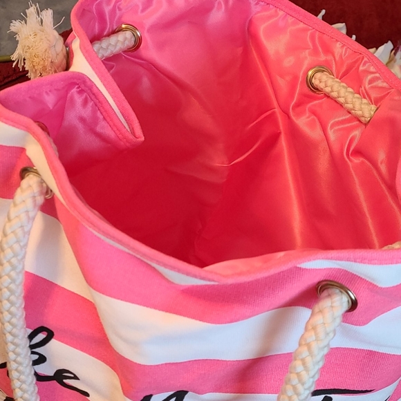 PINK Victoria's Secret Beach Bag - Picture 8 of 14